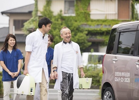 開院当初より長年続けてきた訪問診療および障がい者歯科。